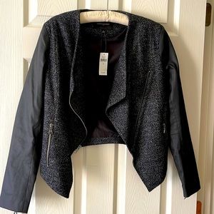 NWT Banana Republic mini blazer! Adorable zipper detail on front and on sleeves